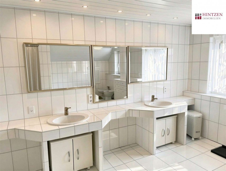 Badezimmer Einfamilienhaus J�chen