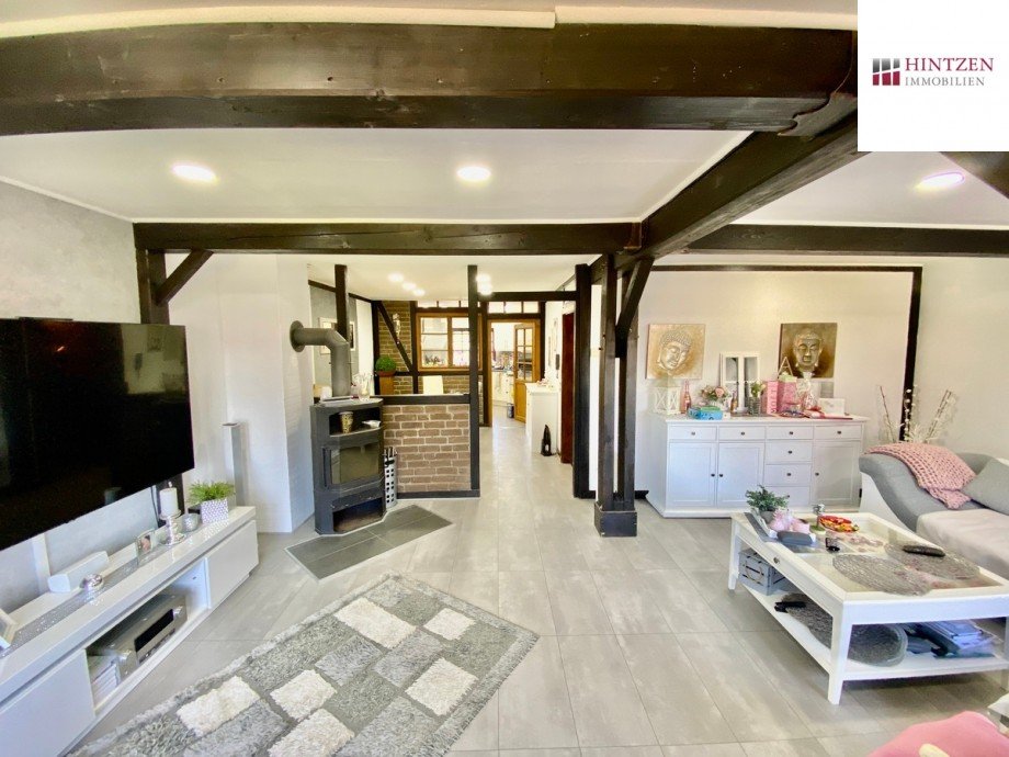 Wohn / Esszimmer mit angrenzender K�che Reihenmittelhaus Grevenbroich