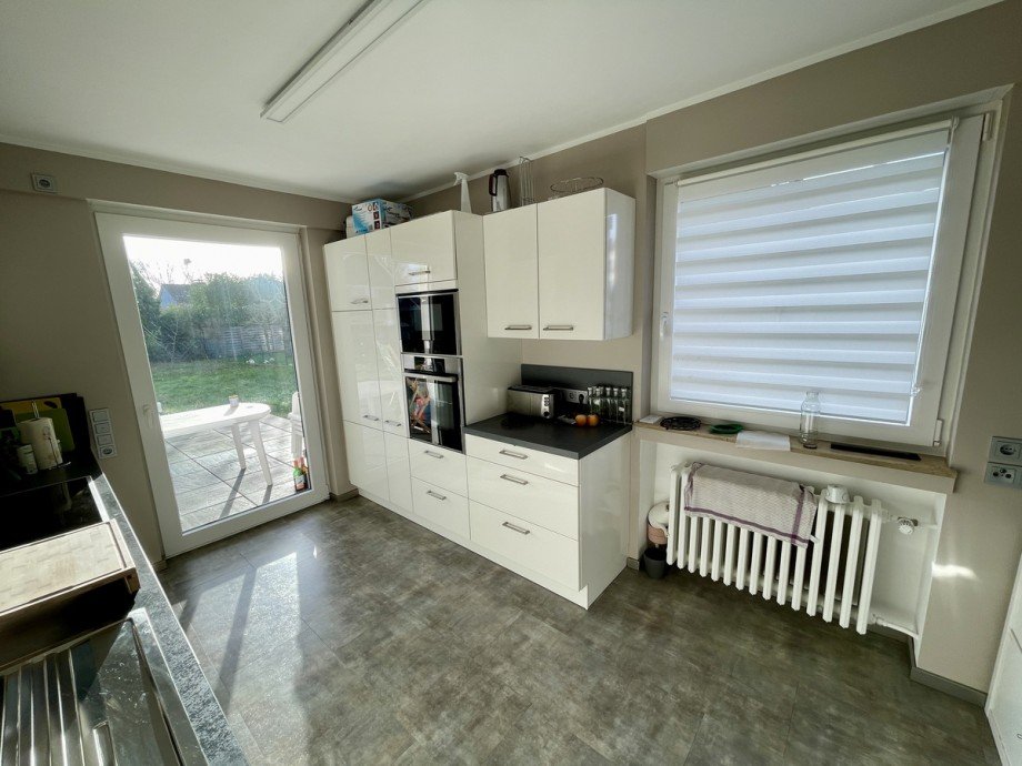 K�che mit angrenzender Terrasse Einfamilienhaus Grevenbroich