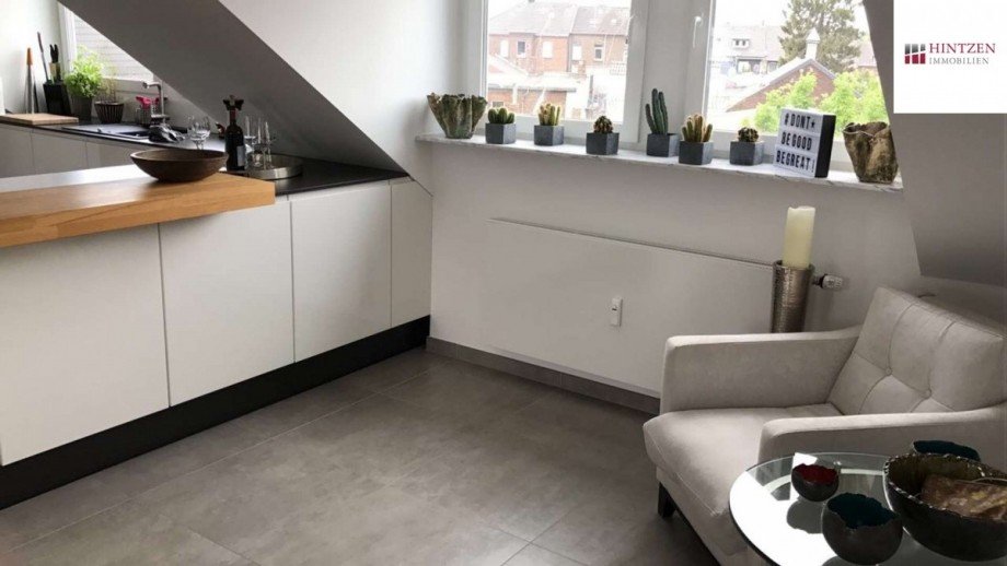 Wohnraum Dachgeschosswohnung Grevenbroich