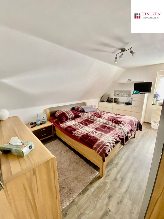 Schlafzimmer Nr.1 OG Einfamilienhaus Grevenbroich