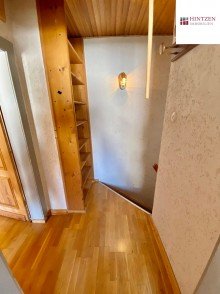 FlurOG Seltene Gelegenheit. Einfamilienhaus in ruhiger aber zentraler Wohnlage von Grevenbroich / Kapellen.