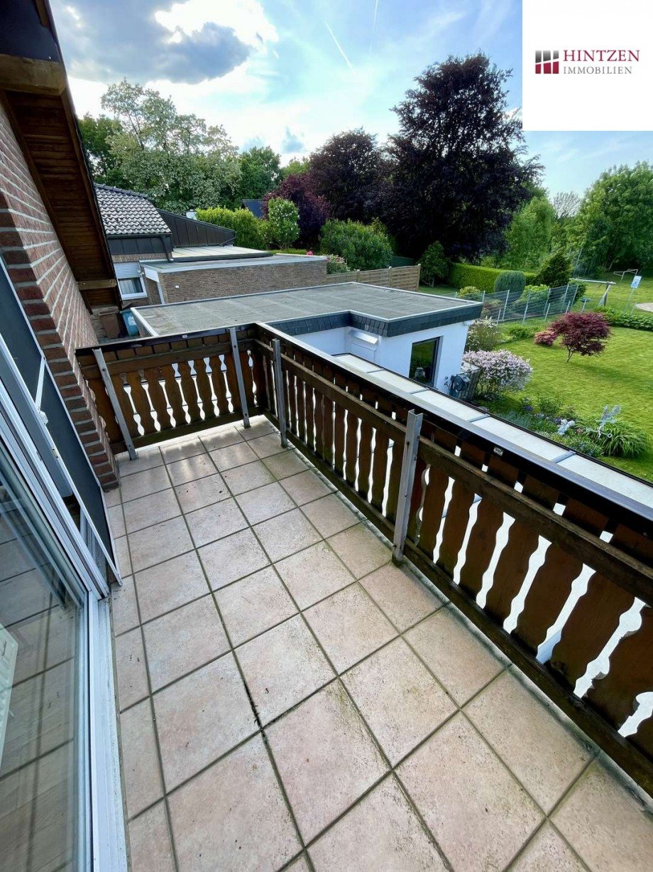 Balkon Wohnung OG Einfamilienhaus J�chen