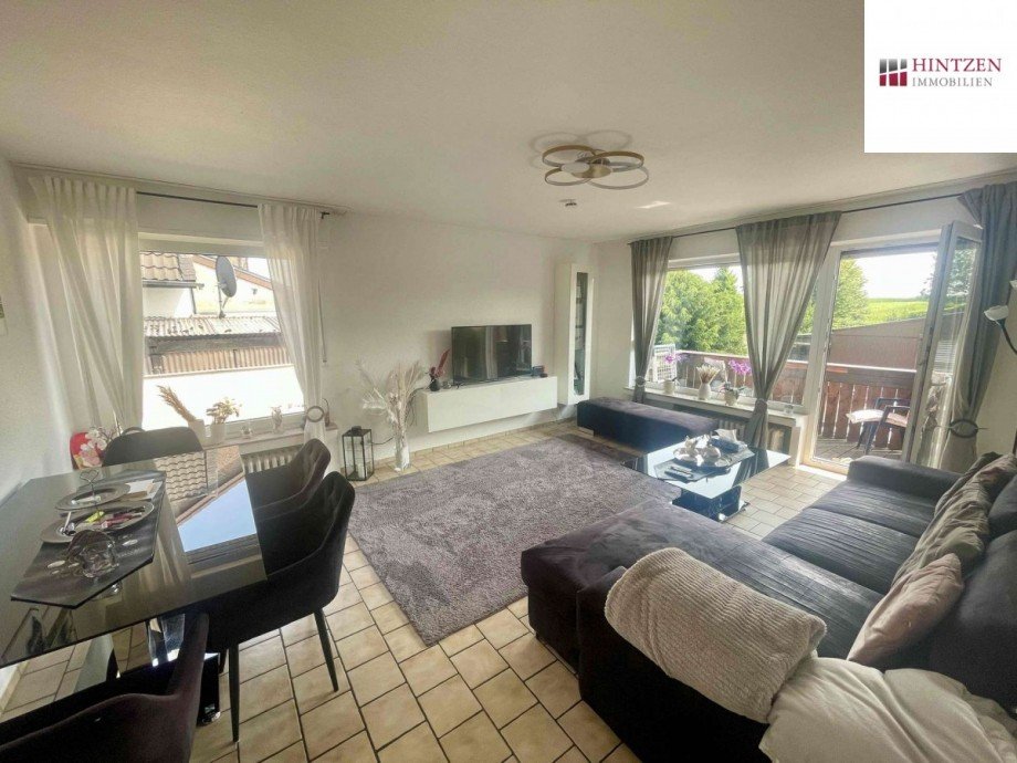 Wohnung EG Wohzimmer Mehrfamilienhaus Grevenbroich