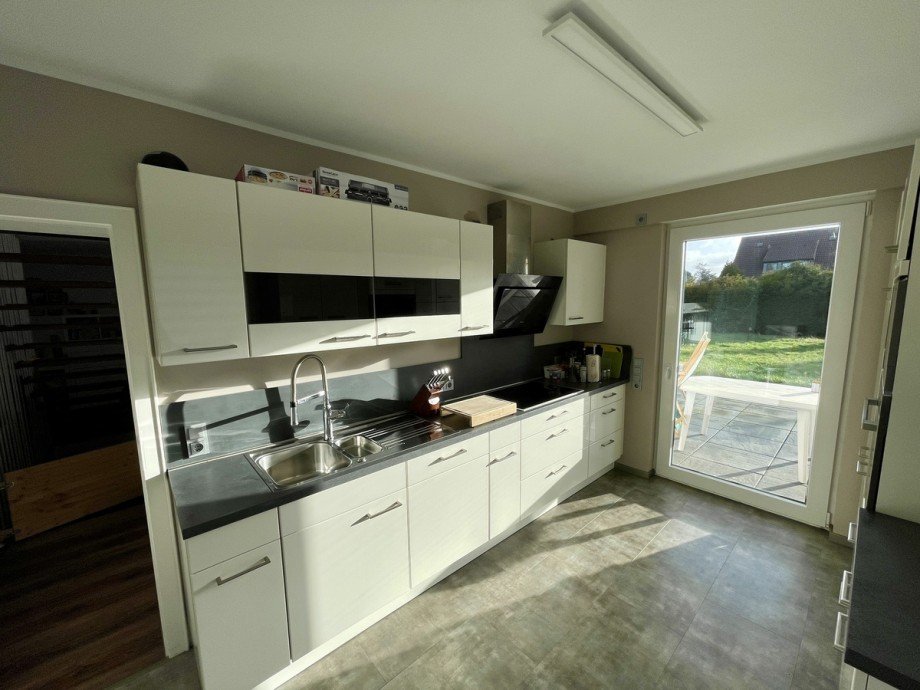 K�che mit angrenzender Terrasse Einfamilienhaus Grevenbroich