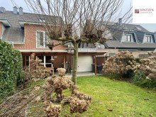 R�ckseite Haus Einfamilienhaus in gehobener Wohnlage von Bedburdyck