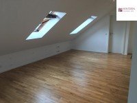 Bild (1ea5795039b6e41014e73863932fff37): Dachgeschosswohnung in der City von Grevenbroich