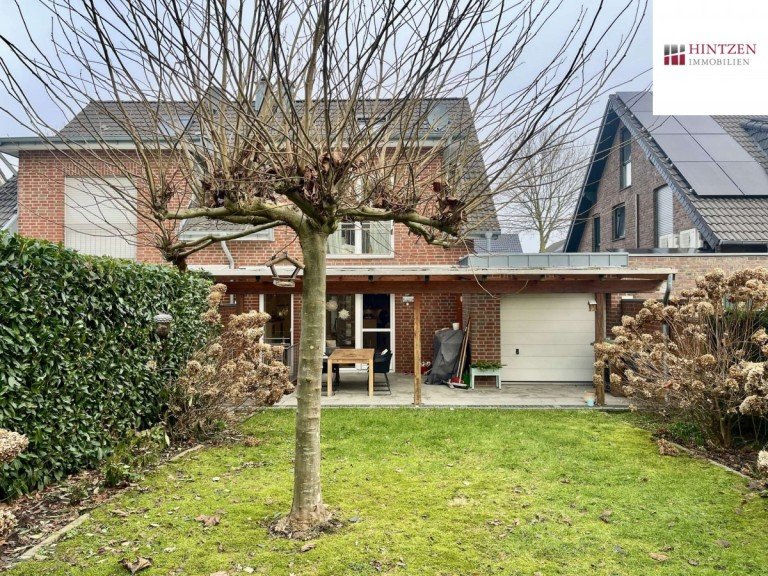 R�ckseite Haus J�chen - J�chen - Bedburdyck Einfamilienhaus Einfamilienhaus in gehobener Wohnlage von Bedburdyck