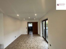 Wohnen Gro�es Einfamilienhaus mit Garten und Garage in Bedburg