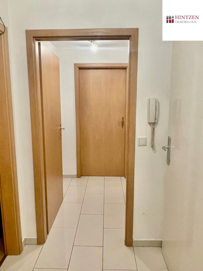 Wohnung DG Wohn- / Gesch�ftshaus Grevenbroich