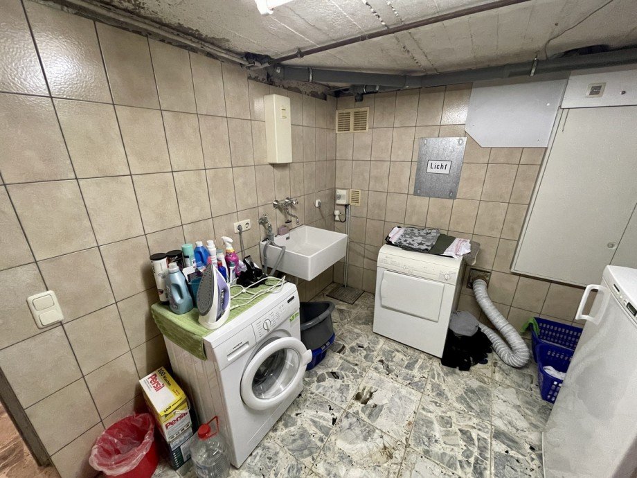 Waschkeller Einfamilienhaus J�chen