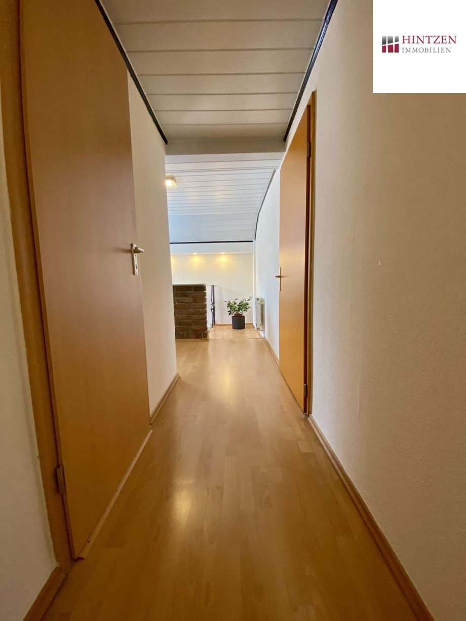 Flur OG Einfamilienhaus Grevenbroich