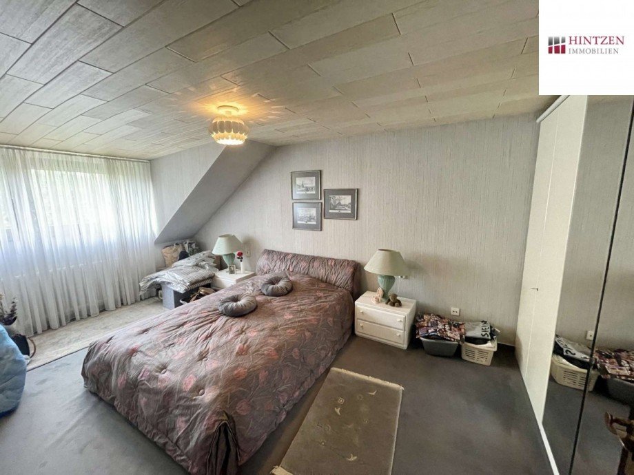 Eltern Schlafzimmer OG Einfamilienhaus Grevenbroich