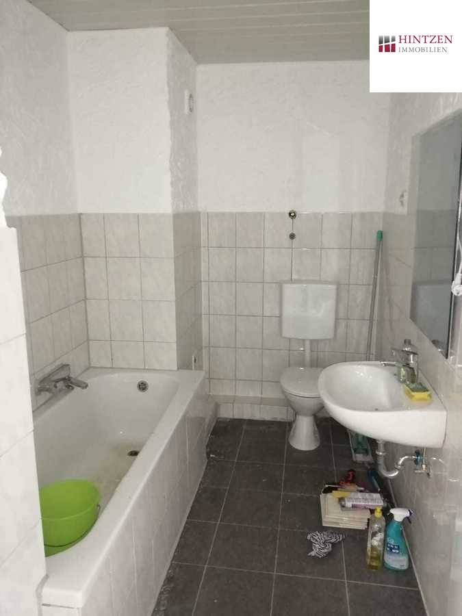 Wohnung 2.OG Mitte Mehrfamilienhaus M�nchengladbach