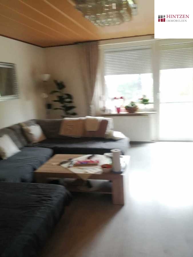 Wohnung EG Links Mehrfamilienhaus M�nchengladbach