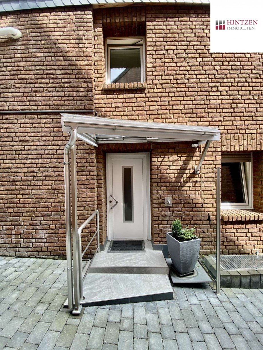 Eingang Einfamilienhaus Grevenbroich