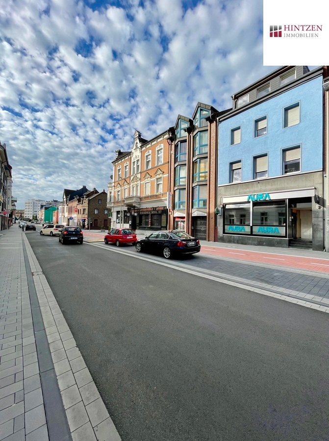 Vorderansicht Wohn- / Gesch�ftshaus Grevenbroich