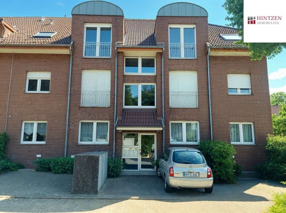 Eingang Dachgeschosswohnung Grevenbroich