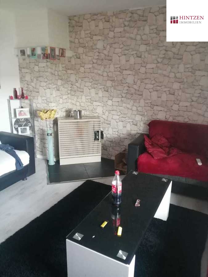 Wohnung DG Links Mehrfamilienhaus M�nchengladbach