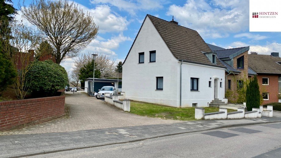 Au�enansicht Einfamilienhaus Grevenbroich