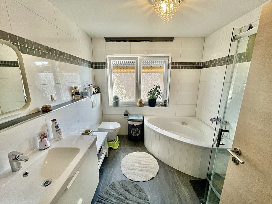 Badezimmer Etagenwohnung Bergheim