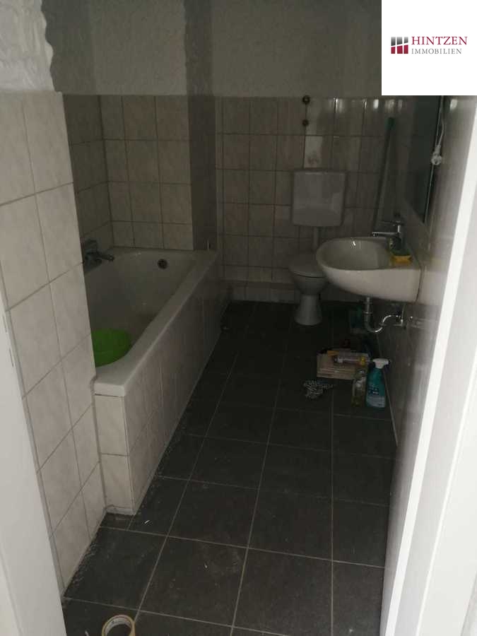 Wohnung 2.OG Mitte Mehrfamilienhaus M�nchengladbach