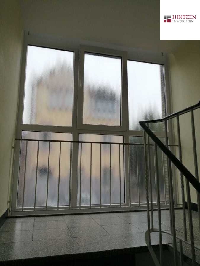 Treppenhaus Mehrfamilienhaus M�nchengladbach