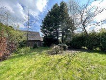 Garten F�r Gartenliebhaber individuelle Doppelhaush�lfte in J�chen.
