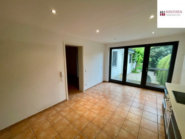 K�che Grevenbroich - Grevenbroich B�rofl�che Erdgeschosswohnung mit Garten in der City von Grevenbroich