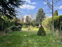 Garten F�r Gartenliebhaber individuelle Doppelhaush�lfte in J�chen.