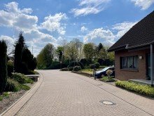 Wohnumfeld F�r Gartenliebhaber individuelle Doppelhaush�lfte in J�chen.