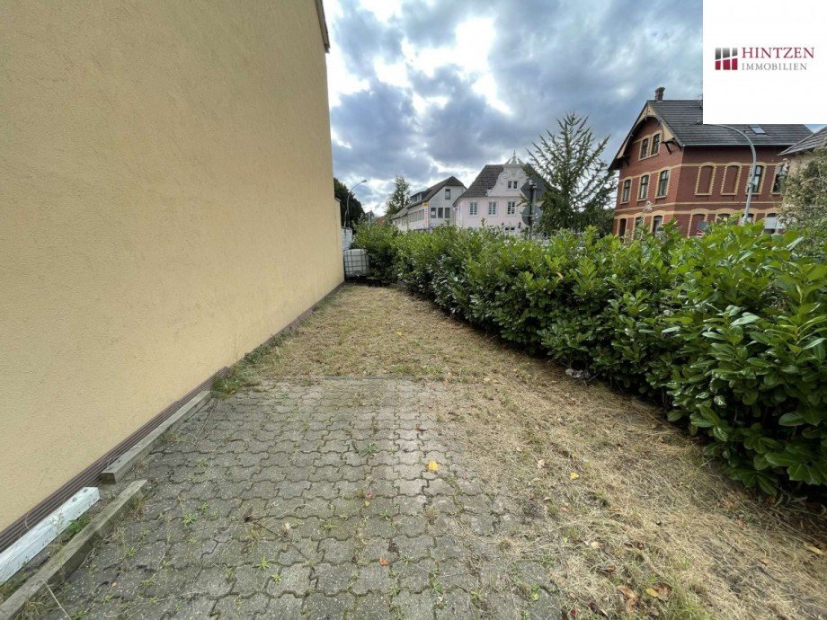 Garten mit Stellplatz Haus Grevenbroich