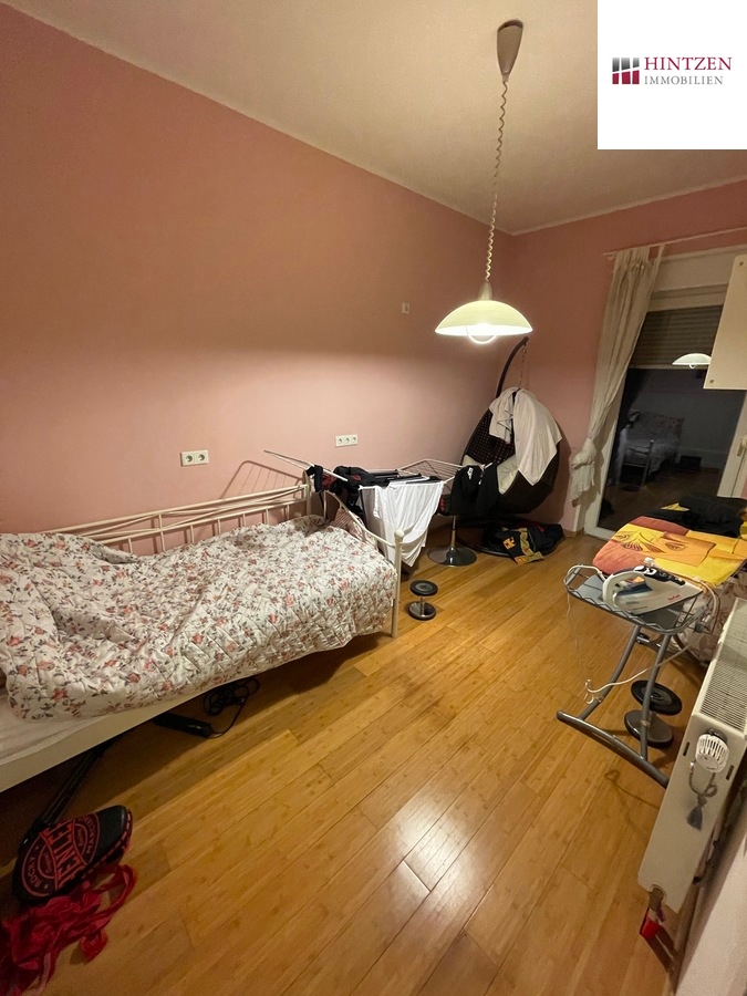 Wohnung 1.OG Wohn- / Gesch�ftshaus Grevenbroich