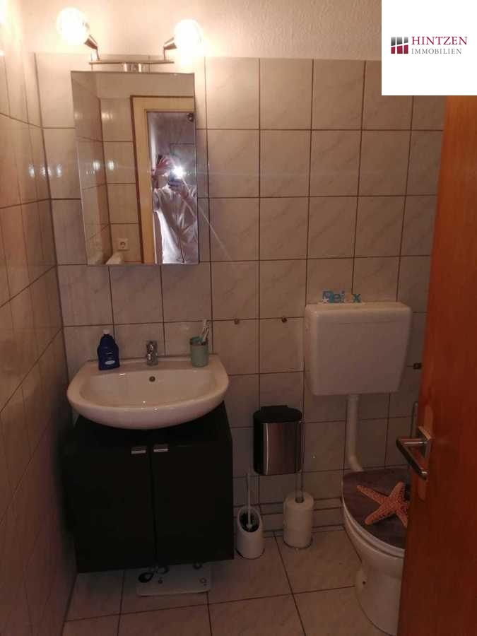 Wohnung 2.OG Rechts Mehrfamilienhaus M�nchengladbach