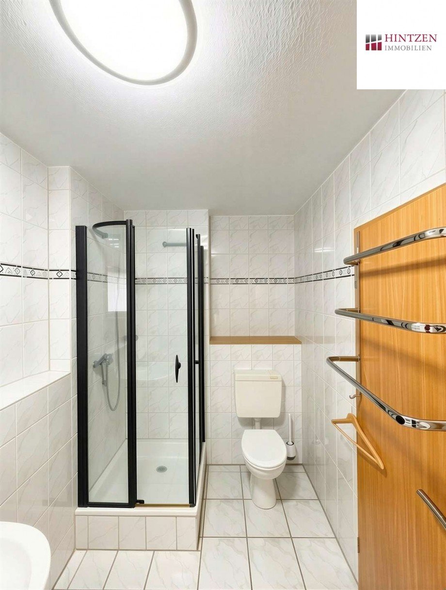 Eltern Badezimmer (Dusche) Einfamilienhaus Grevenbroich