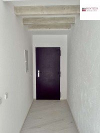 Bild (ac652ce92c702c68f0bc0b181b90f68c): Dachgeschosswohnung in zentraler Wohnlage von Grevenbroich