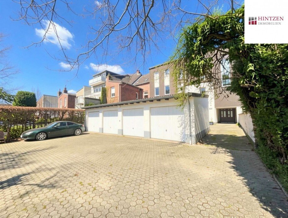 Garagen Mehrfamilienhaus Grevenbroich