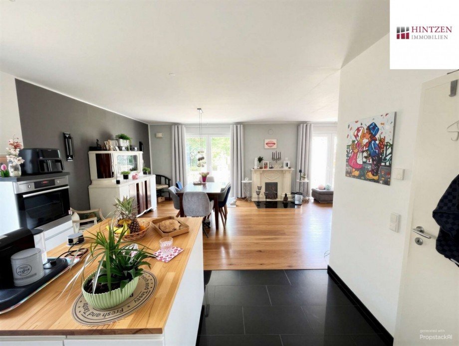 Wohnzimmer mit K�che Einfamilienhaus Grevenbroich