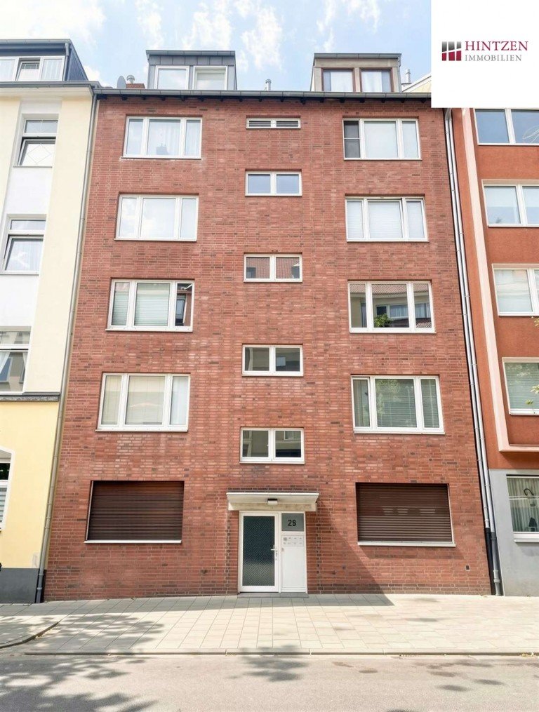 Au�enansicht D�sseldorf - D�sseldorf Etagenwohnung M�belierte 2 Zimmer Wohnung in zentraler Lage von D�sseldorf nahe des Medienhafens