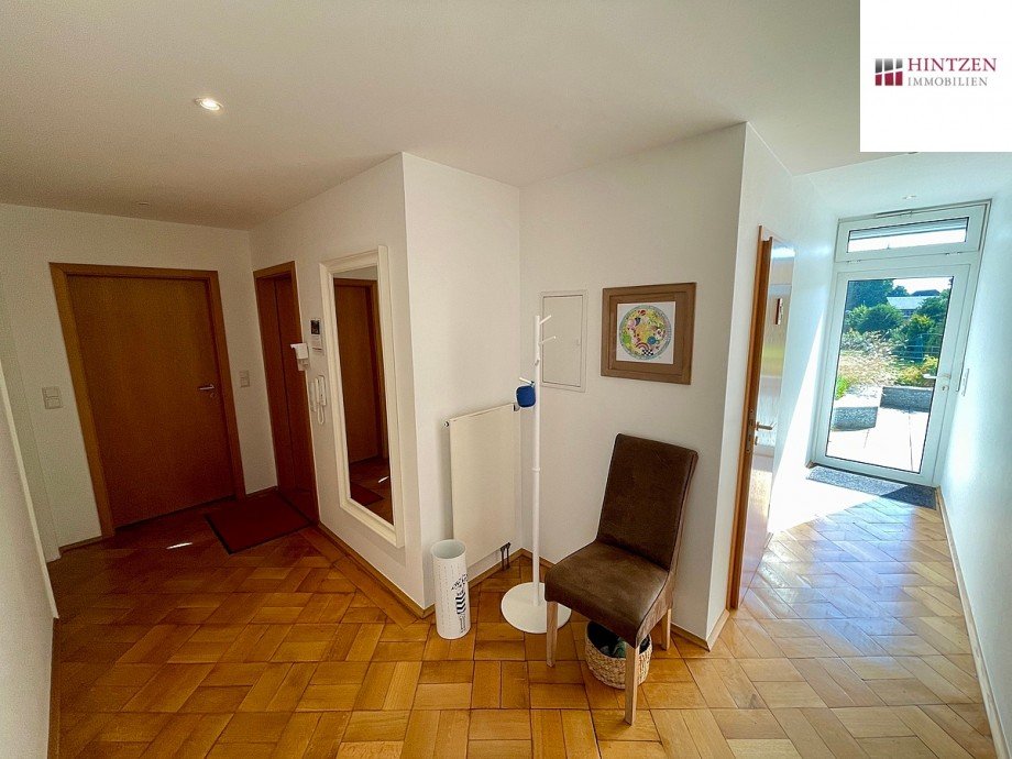 Wohnung OG Mehrfamilienhaus Grevenbroich