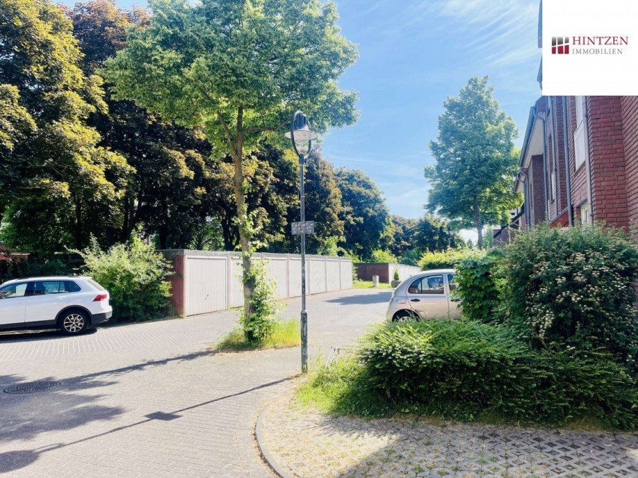 Zufahrt Dachgeschosswohnung Grevenbroich