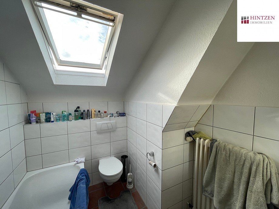 Bad Dachgeschosswohnung Grevenbroich