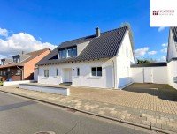 Bild (db7b3fb2cb70b681ee964c3c481e782c): Immobilie nahe Schloss Dyck. Viel Platz f�r die ganze Familie.