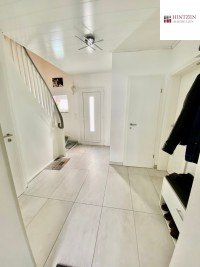 Bild (e4d43148ccd2c693085b6ab4127788dd): Kernsaniertes Einfamilienhaus in ruhiger Wohnlage von Grevenbroich / Neuenhausen
