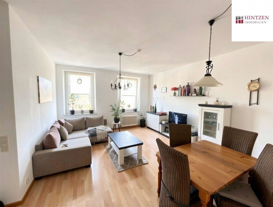 Wohnzimmer (Wohnung 1.OG Links) Mehrfamilienhaus Grevenbroich
