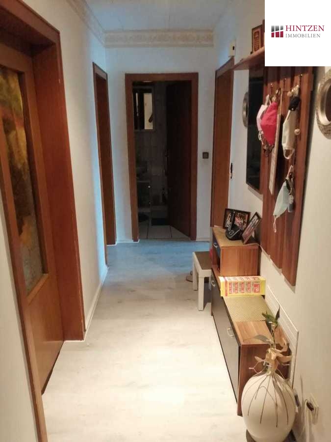 Wohnung EG Links Mehrfamilienhaus M�nchengladbach