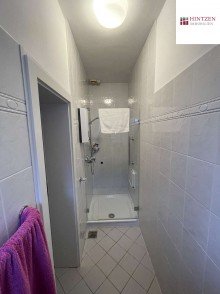 G�ste Dusche Einfamilienhaus in zentraler Wohnlage von Grevenbroich / Wevelinghoven
