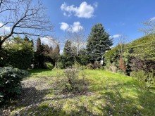 Garten F�r Gartenliebhaber individuelle Doppelhaush�lfte in J�chen.