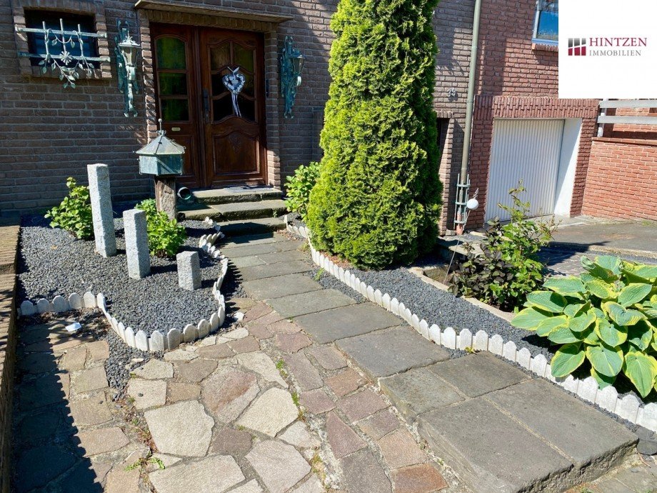 Eingang Reihenmittelhaus Grevenbroich
