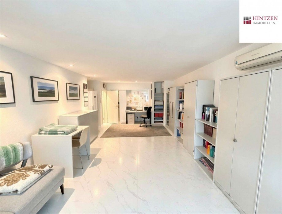 Schwimmbad / Wohnraum Einfamilienhaus J�chen